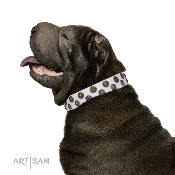 Sharpei genuine leather collar with reliable D-ring for easy wearing