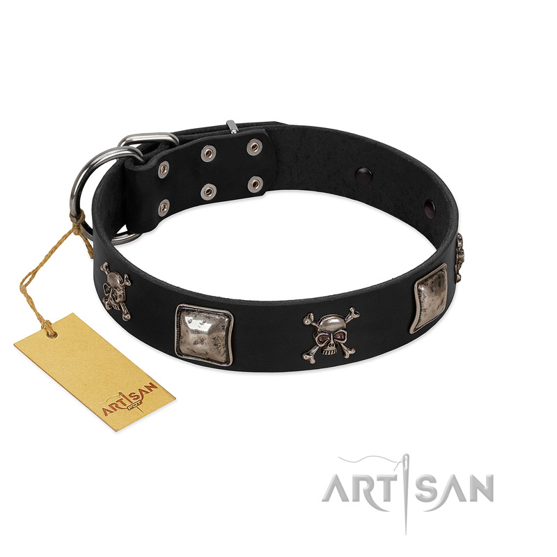 "Sea Rover" Embellished FDT Artisan Black Leather Sharpei Collar with Chrome Plated Crossbones and Plates - Click Image to Close