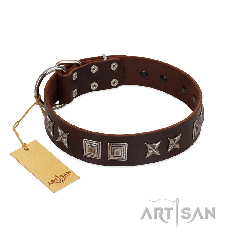 "Needle Stories" Modern FDT Artisan Brown Leather Sharpei Collar with Square Engraved Plates and Four-Point Stars - Click Image to Close