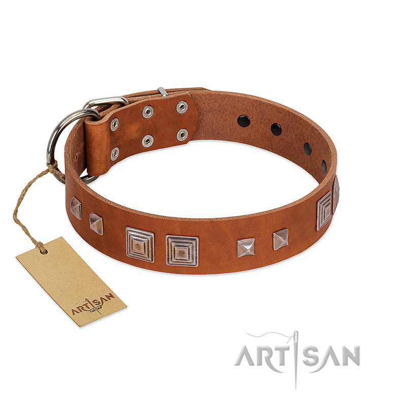 "Egyptian Gifts" Handmade FDT Artisan Tan Leather Sharpei Collar with Chrome-plated Pyramids