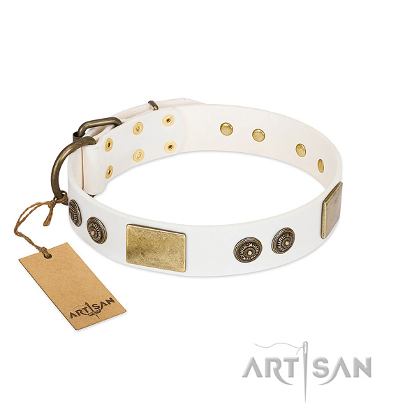 Best quality natural genuine leather dog collar for comfortable wearing